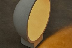 betonowa_lampa_ogorodowa_zewnetrzna_gaia_szara_75563_faro_barcelona_the_light_poznan